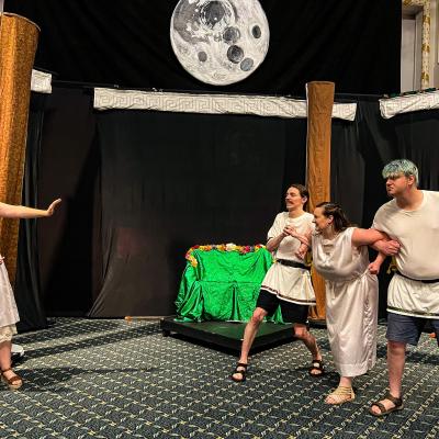 A Midsummer Night's Dream Image 02